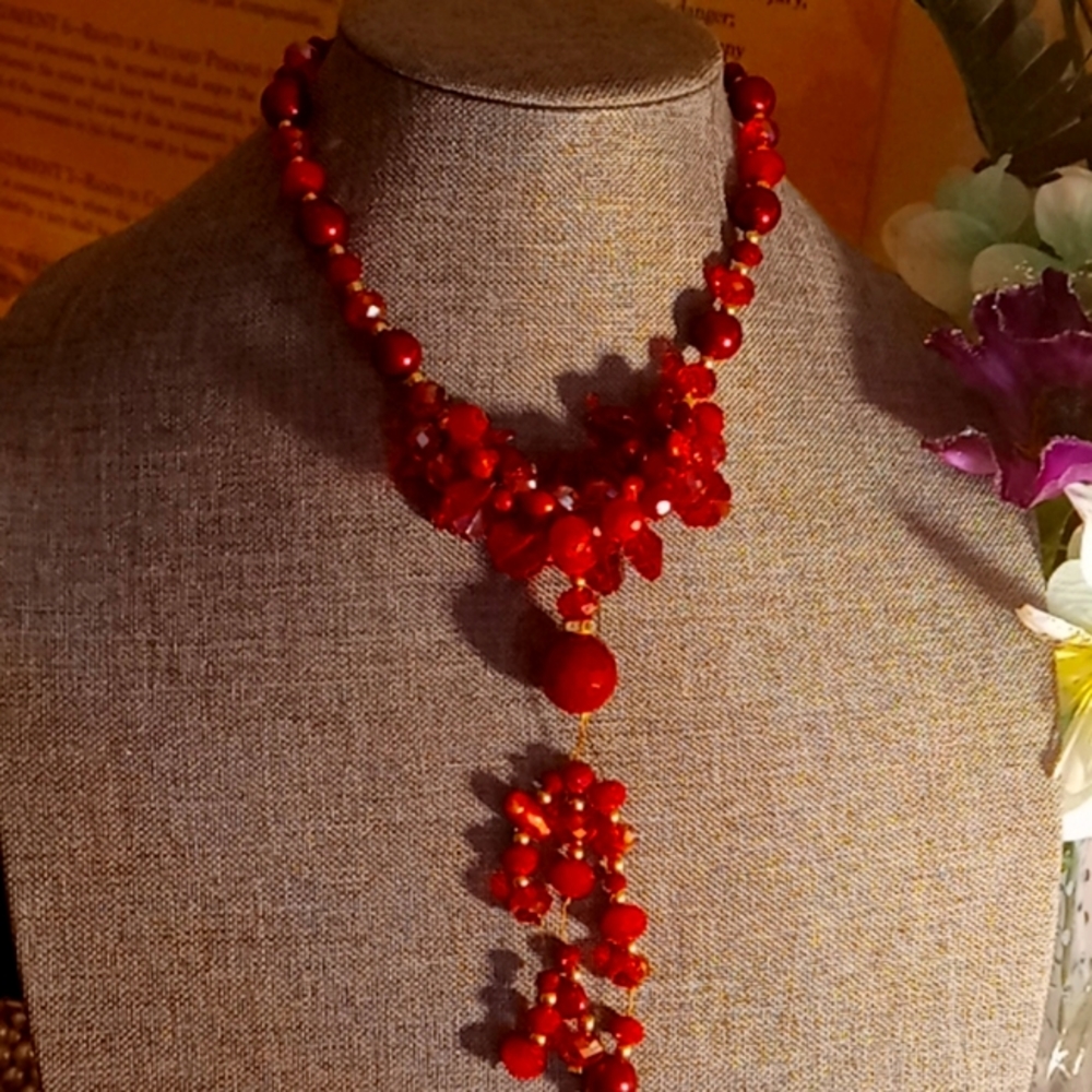 Miriam Haskell/Hess necklace